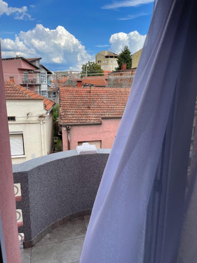 Apartament Pink House